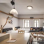 Gæstehus Mazaraki 4*
