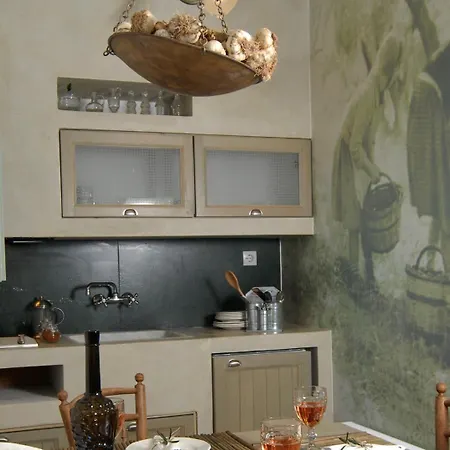 μαζαράκη Πανσιόν Μυστράς