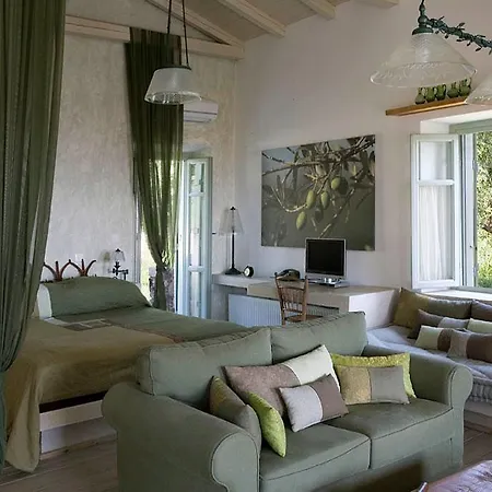 Πανσιόν μαζαράκη 4*