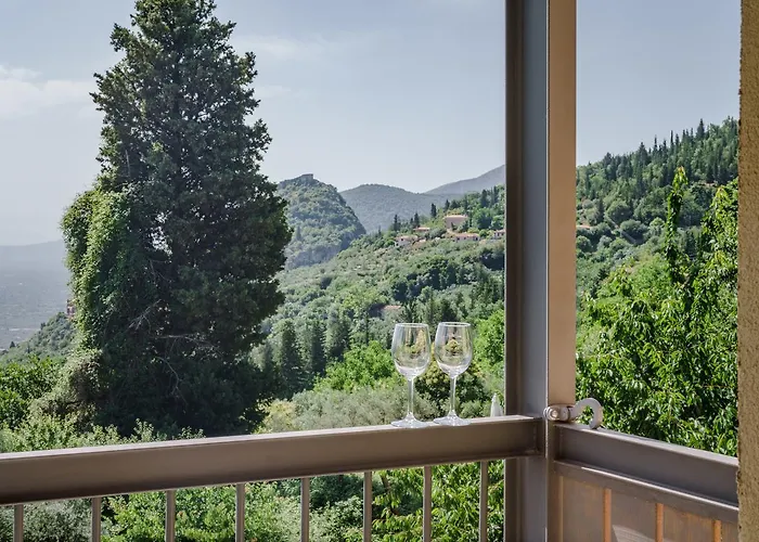 Mazaraki 4* Mystras